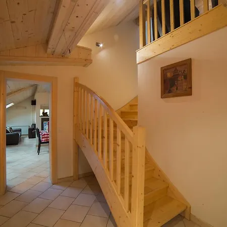 Les Azalees 7 Apartment